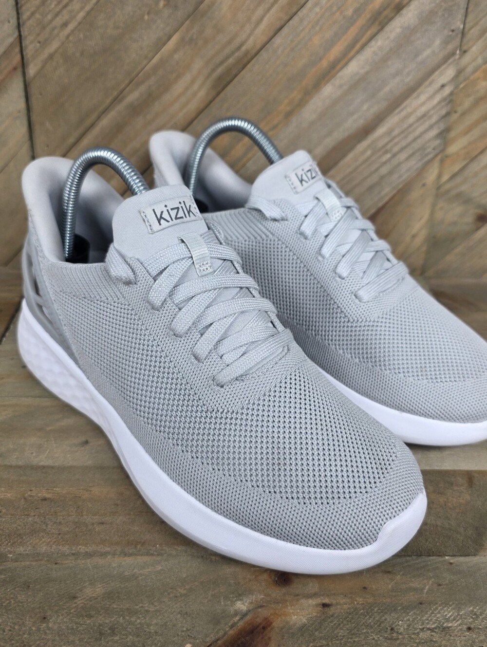 Kizik Athens Womens Athletic Hands Free Sneakers Size 8 Gray White Lace Up - Picture 2 of 9